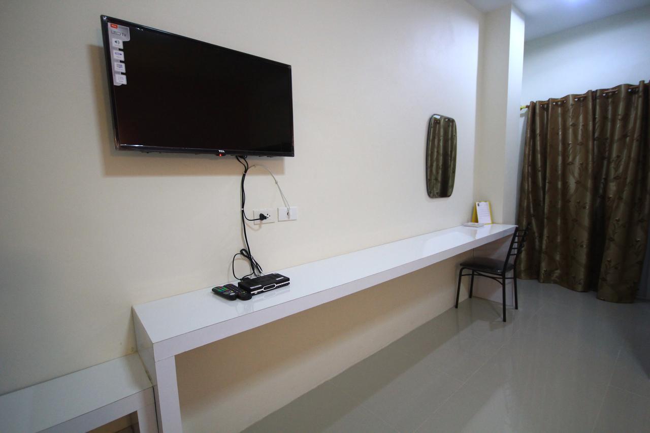 Orapan Place Lampang Esterno foto