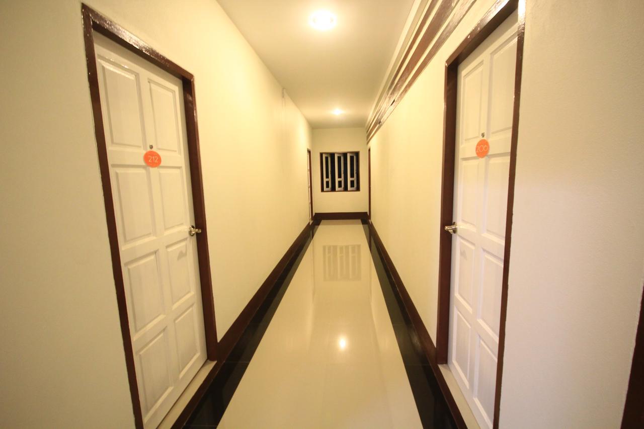 Orapan Place Lampang Esterno foto