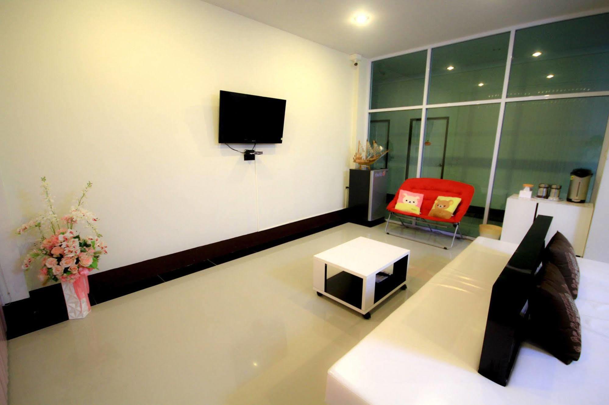 Orapan Place Lampang Esterno foto