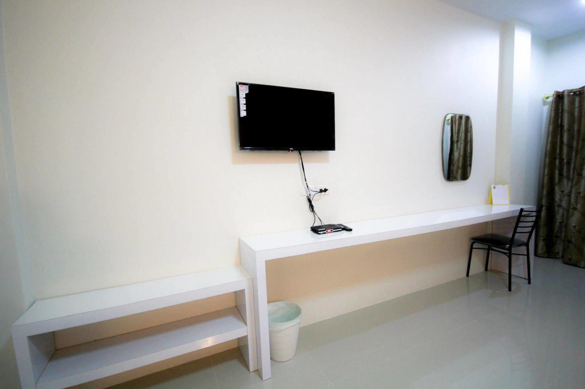Orapan Place Lampang Esterno foto